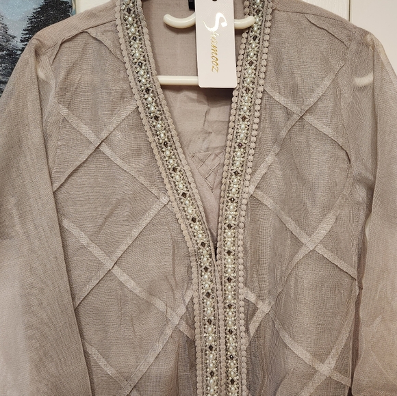 Shamooz net shalwar kameez 3pc grey - desi, Pakistani wedding - Picture 5 of 5